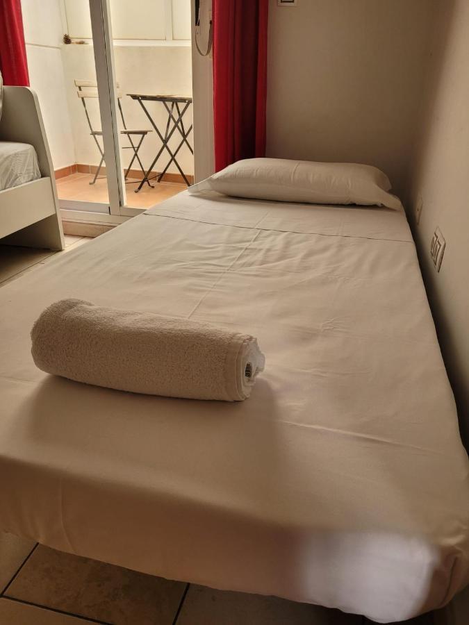 Fuengirola Centro 2 Room & Beach, By Casa De Sol Hr المظهر الخارجي الصورة